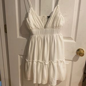 Pretty Little Thing White SunDress